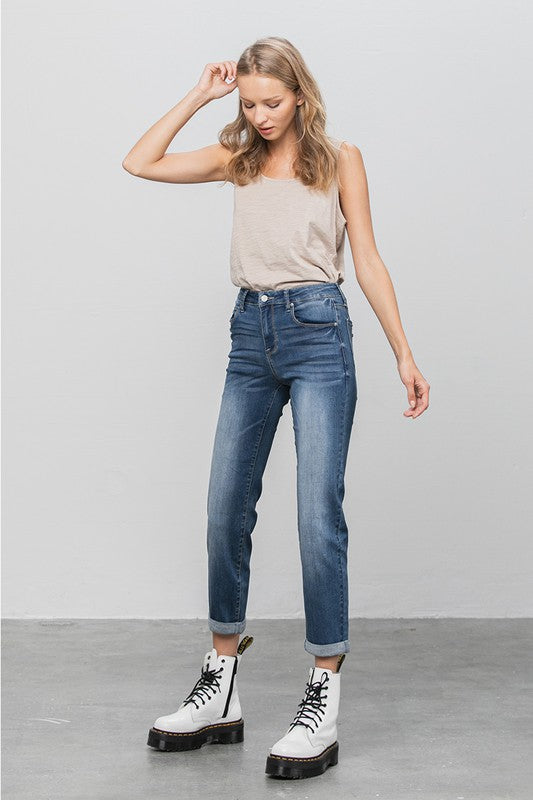 SLIM BOYFRIEND JEANS