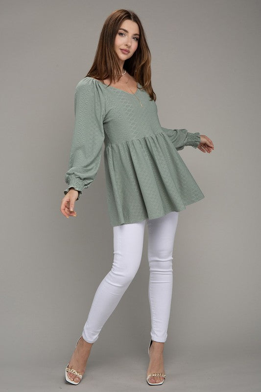 V Neck Solid Ruffle Hem Top