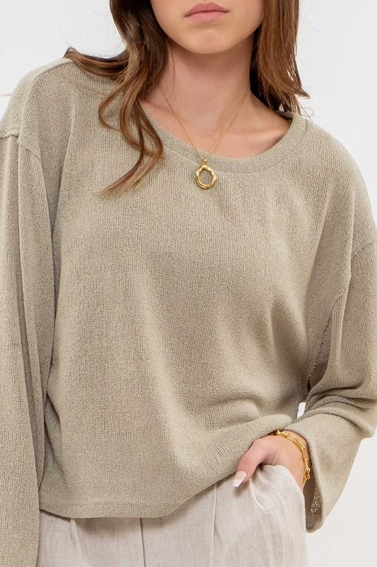 SOLID RELAXED RAW EDGE KNIT TOP